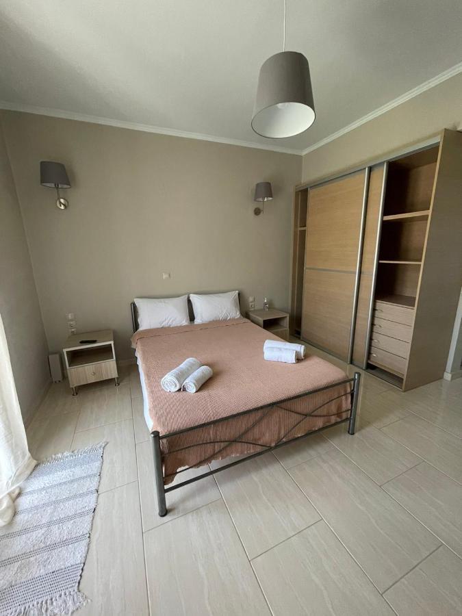 Apricus Apartments Apolpaina ภายนอก รูปภาพ