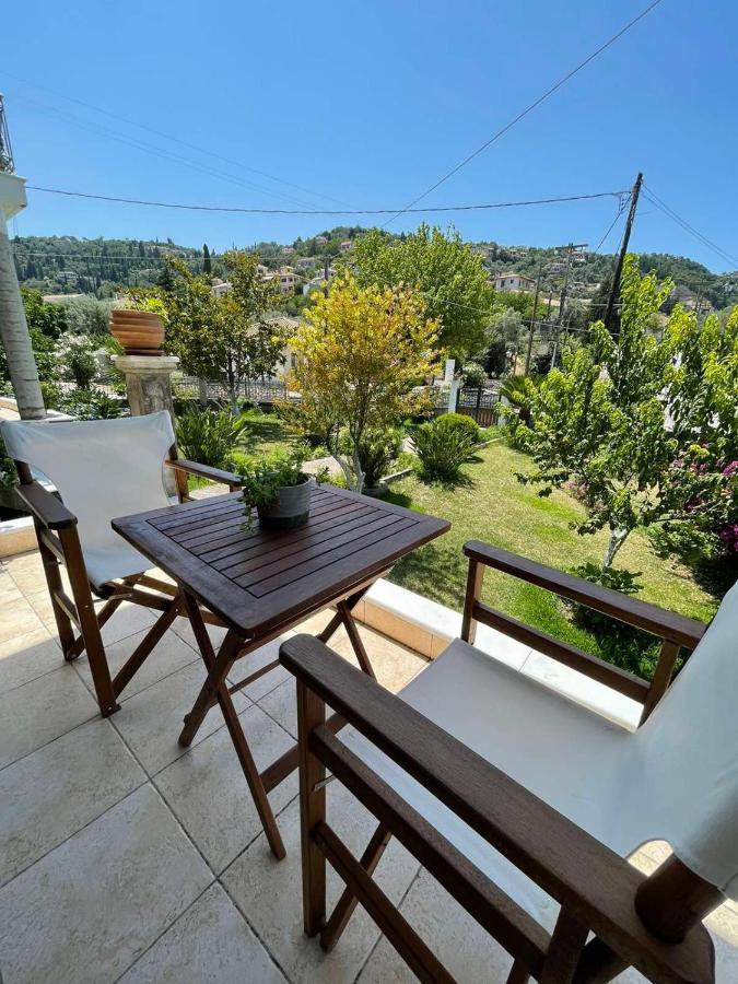 Apricus Apartments Apolpaina ภายนอก รูปภาพ